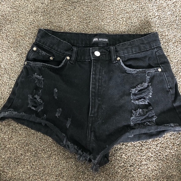 Zara High Waisted Shorts - Picture 1 of 3